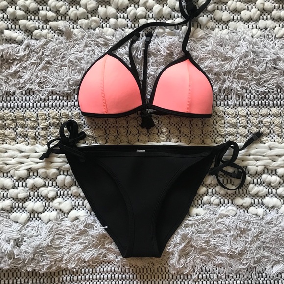 🛍Neoprene Bikini Bundle - Picture 5 of 5